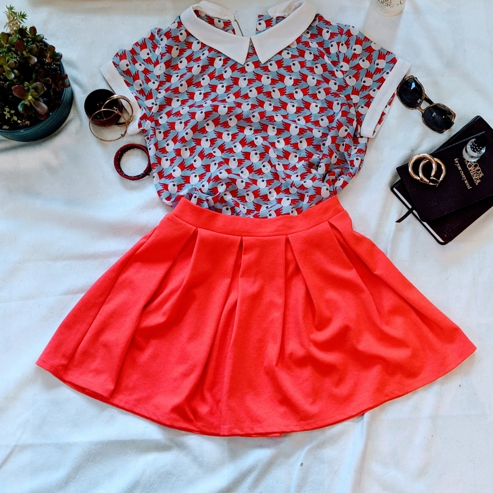 Skirt and shirt set American Eagle small